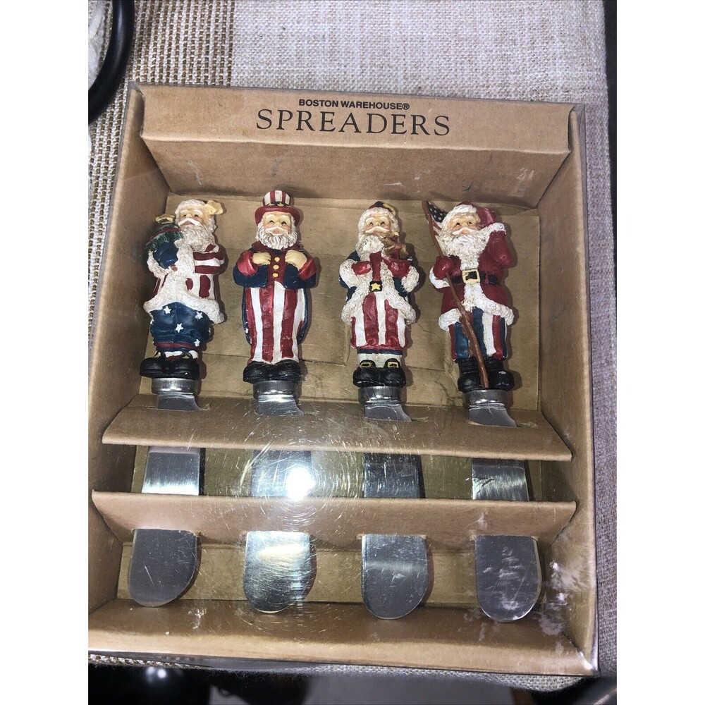 Boston Warehouse Christmas Patriotic Santa Dip Cheese Charcuterie Spreader Set - Picture 9 of 9